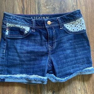 Cute Vigoss  shorts size 14 girls